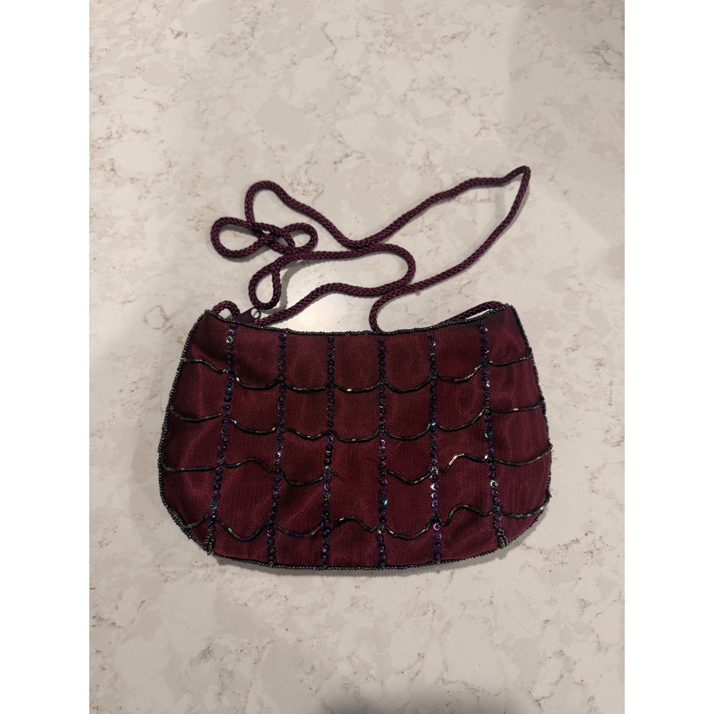 Preston & York Vintage Burgundy Beaded Scalloped Evening Crossbody Bag Maroon